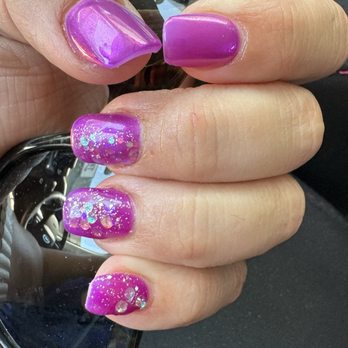 Jessica’s Nail Salon - Full set acrylic nails with chrome & glitter - Nail Salons Near Me - Placerville, California