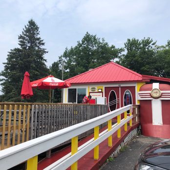Bridgeview Diner - Restaurant - Burgers Near Me - Mackinaw City, Michigan Bridgeview Diner - Restaurant - Burgers Near Me - Mackinaw City, Michigan