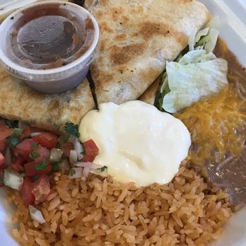 La Reyna Monarca - I was happy to get rice and beans! - Mexican Near Me - Medford, Oregon
