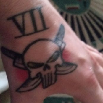The Edge Tattoo - Tattoo Near Me - South Windsor, Connecticut