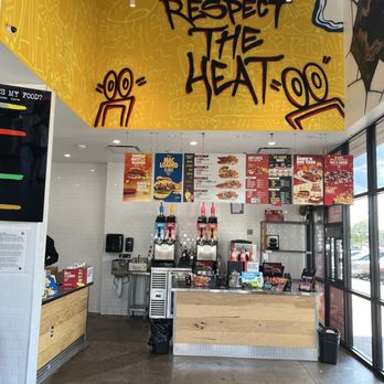 Dave's Hot Chicken - Chicken Shop Near Me - Tulsa, Oklahoma