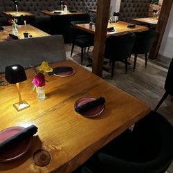 Bernini's Bistro & Bar - Indoor dining