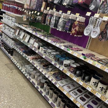 Walgreens - Souvenirs - Drugstores Near Me - New Orleans, Louisiana Walgreens - Souvenirs - Drugstores Near Me - New Orleans, Louisiana