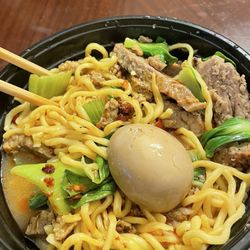 Dumpling Master - Spicy Beef Noodle Soup