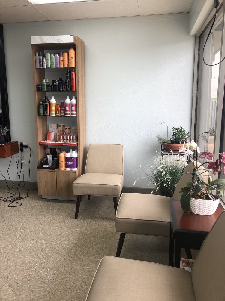 SUPER HAIR SALON Updated September 2024 5135 Leavenworth St, Omaha