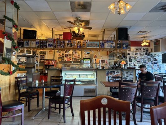 Casa Dora Italian Cusine & Pizzeria by null