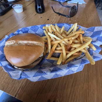 Brody's Burgers & Beer - Single smash burger with fries  absolutely delicious - Burgers Near Me - Jamul, California