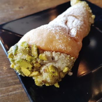 Tarantino's Vegan - Cannoli Pistachio - Vegan Near Me - Las Vegas, Nevada Tarantino's Vegan - Cannoli Pistachio - Vegan Near Me - Las Vegas, Nevada