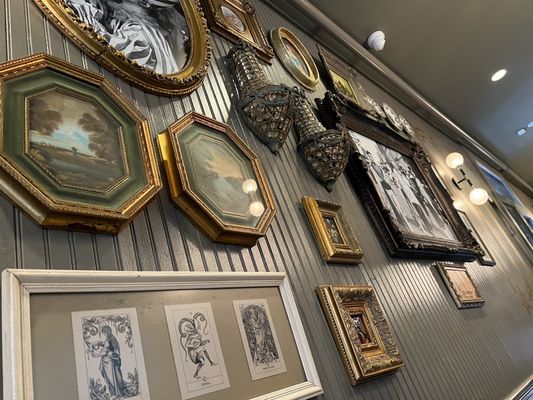 Curio Bistro by null