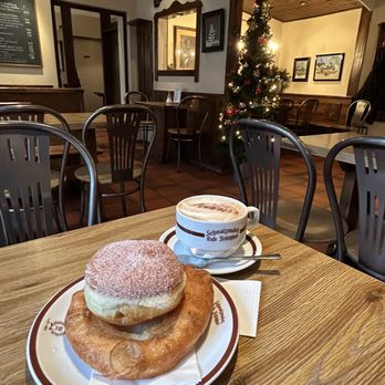 SCHMALZNUDEL CAFÉ FRISCHHUT - Updated March 2025 - 277 Photos & 267