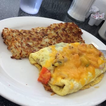Chubby's Diner - Diners Near Me - Manteca, California