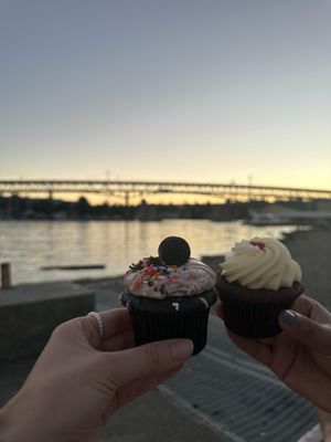 Trophy Cupcakes & Party - University Village by null