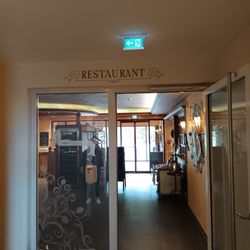 Berghotel Mummelsee - Restaurant Eingang Berghotel Mummelsee  Besuch am 07.06.2026 H.S.