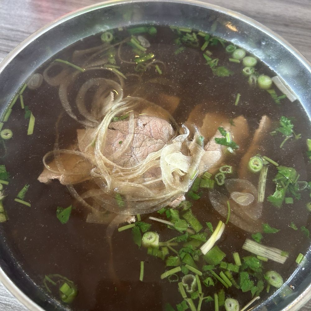 Pho Lucky - Pho with rare beef - Vietnamese Near Me - Livonia, Michigan Pho Lucky - Pho with rare beef - Vietnamese Near Me - Livonia, Michigan