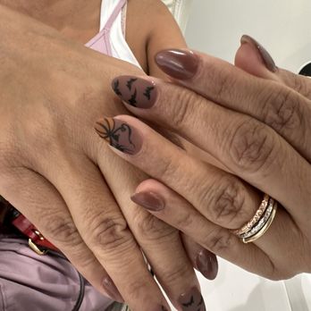 DeVinn Nail Bar - Nail Salons Near Me - Chesapeake, Virginia DeVinn Nail Bar - Nail Salons Near Me - Chesapeake, Virginia