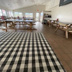 The Red Barn Pizza and More - So spacious...