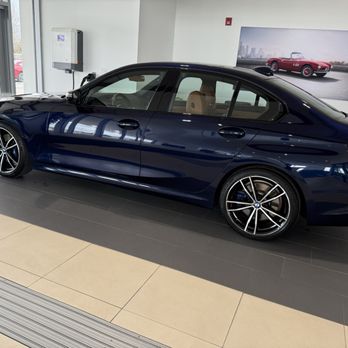 BURDICK BMW - Updated January 2026 - 20 Photos & 29 Reviews - 5947 E ...