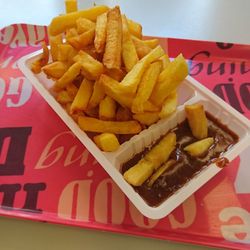 Cafetaria Tang - Medium friet.