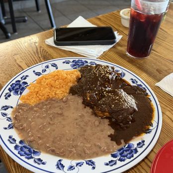 Coco's Tacos - Chicken In Mole - Tacos Near Me - Gardena, California