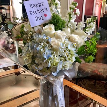 Jj Studio - Father's Day arrangement - Florists Near Me - Pleasanton, California Jj Studio - Father's Day arrangement - Florists Near Me - Pleasanton, California