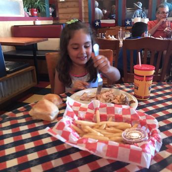 Spring Creek Barbeque - Kids meal - Barbeque Near Me - McKinney, Texas Spring Creek Barbeque - Kids meal - Barbeque Near Me - McKinney, Texas