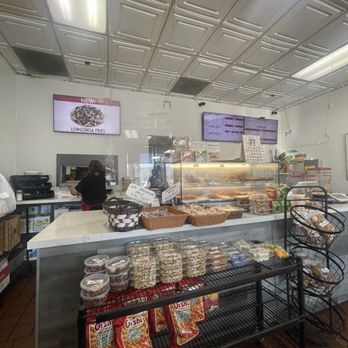Trining's Bakery & Cafe - Bakeries Near Me - San Diego, California