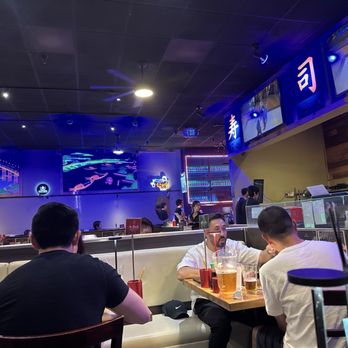 Sushi Damu - Ambiance, decor - Sushi Bars Near Me - Tustin, California Sushi Damu - Ambiance, decor - Sushi Bars Near Me - Tustin, California