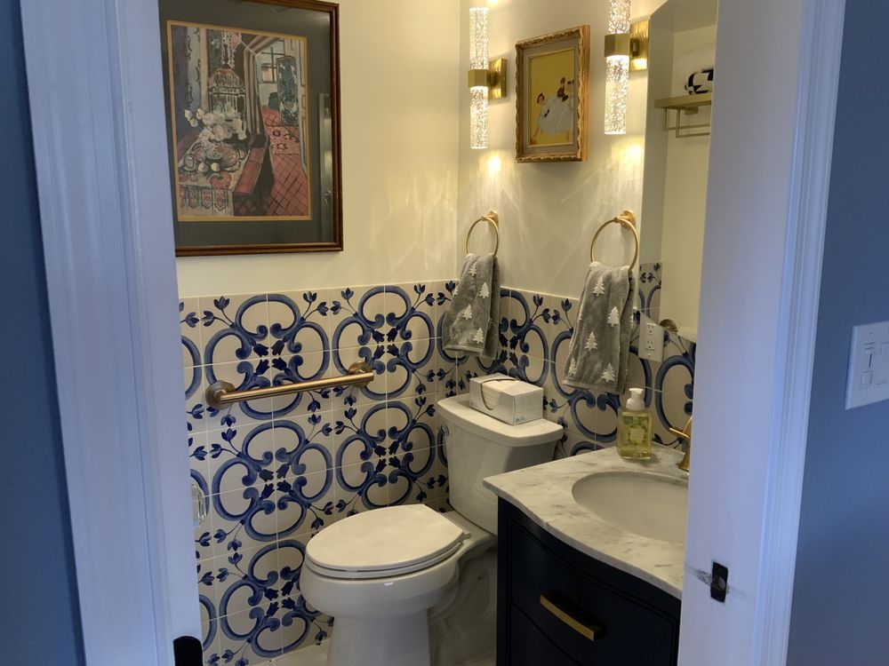 Slide of A United Construction Services