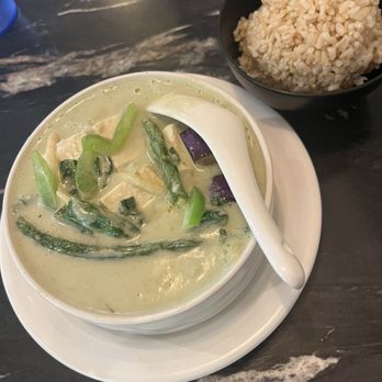 The Basil - Green Curry - Thai Near Me - Long Beach, California The Basil - Green Curry - Thai Near Me - Long Beach, California