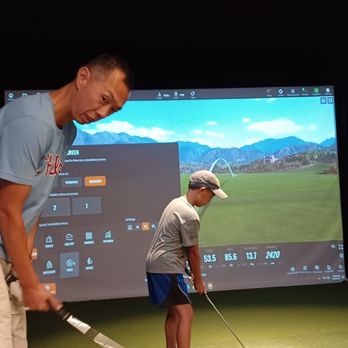 Five Iron Golf - warming up (at appropriate distance from each other!) - Golf Near Me - Philadelphia, Pennsylvania