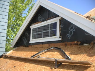 Slide of Leo's Roofing & Leak Repair