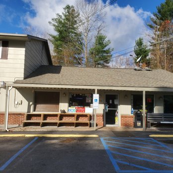 Shirley's Market - the outside of the store - Grocery Near Me - Sugar Grove, Virginia Shirley's Market - the outside of the store - Grocery Near Me - Sugar Grove, Virginia