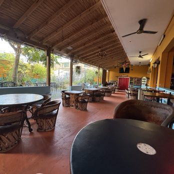 El Charro - Covered indoor dining with a view of the stage for live music - Mexican Near Me - San Juan, Puerto Rico