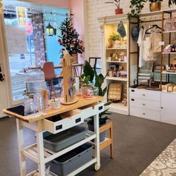 Ohh Macarons - Interior (12/28/24)