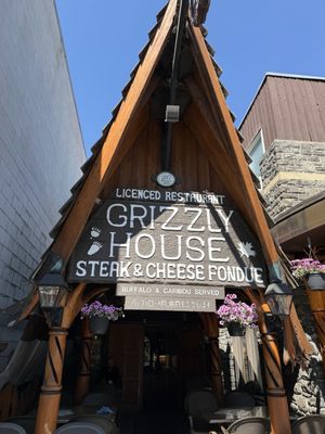 The Grizzly House by null