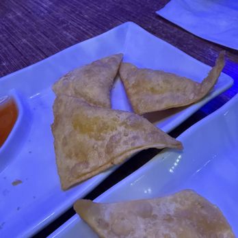 Bento Cafe - Rangoons - Sushi Bars Near Me - Fishers, Indiana
