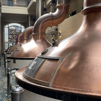 Brewhouse Inn & Suites - Hotels Near Me - Milwaukee, Wisconsin Brewhouse Inn & Suites - Hotels Near Me - Milwaukee, Wisconsin