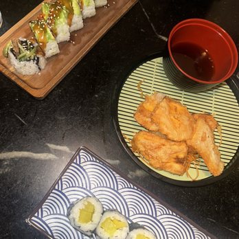 SUSHI SUNRICE - Green dragon, pickled radish sushi, and vegetable tempura - Sushi Bars Near Me - Ottawa, Ontario SUSHI SUNRICE - Green dragon, pickled radish sushi, and vegetable tempura - Sushi Bars Near Me - Ottawa, Ontario