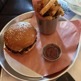 Beertown - Double Standard burger and fries - Beer Bar Near Me - Toronto, Ontario Beertown - Double Standard burger and fries - Beer Bar Near Me - Toronto, Ontario