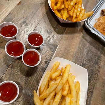 Mac's Local Eats - Plain And Spicy Fries - American Near Me - St Louis, Missouri Mac's Local Eats - Plain And Spicy Fries - American Near Me - St Louis, Missouri
