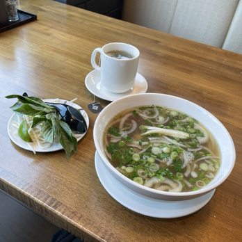 Pho PT Good - 37. Round Steak Pho 8. Hot Tea - Vietnamese Near Me - Lake Oswego, Oregon Pho PT Good - 37. Round Steak Pho 8. Hot Tea - Vietnamese Near Me - Lake Oswego, Oregon