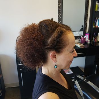 Hair By Heather O'Connell - Covered up my greys and looks natural! Love my curls! Tha is Heather! - Makeup Artists Near Me - Pleasanton, California
