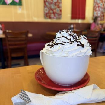 Dixie Cream Cafe - Coffee & Tea Near Me - Windermere, Florida Dixie Cream Cafe - Coffee & Tea Near Me - Windermere, Florida