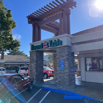 Round Table Pizza - Hope they'll change the logo of "Round Table Pizza" - Pizza Near Me - Scotts Valley, California