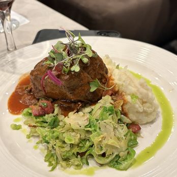 Fermentation Lab - Wine-braised short rib - Cocktail Bars Near Me - San Francisco, California