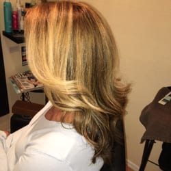 ME Peters Salon - Rachel's spring 'blonde-ing' :)