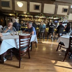 Grazie Italian Ristorante - Inside