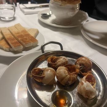 L'Escargot - French Near Me - Paris, 75