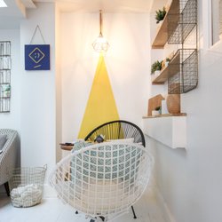 Merci Monsieur - Petit salon