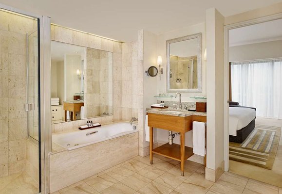 Hyatt Regency Birmingham by null